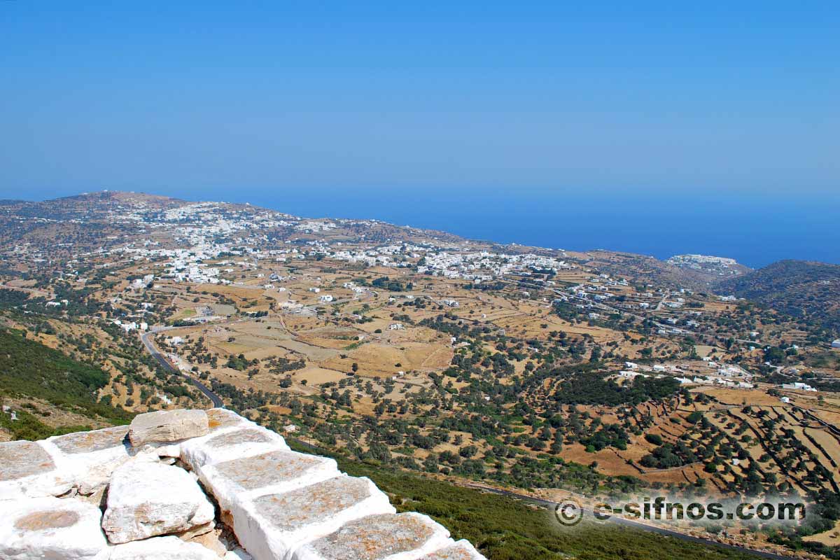 Vista verso i villaggi centrali e l’Egeo da Agios Andreas