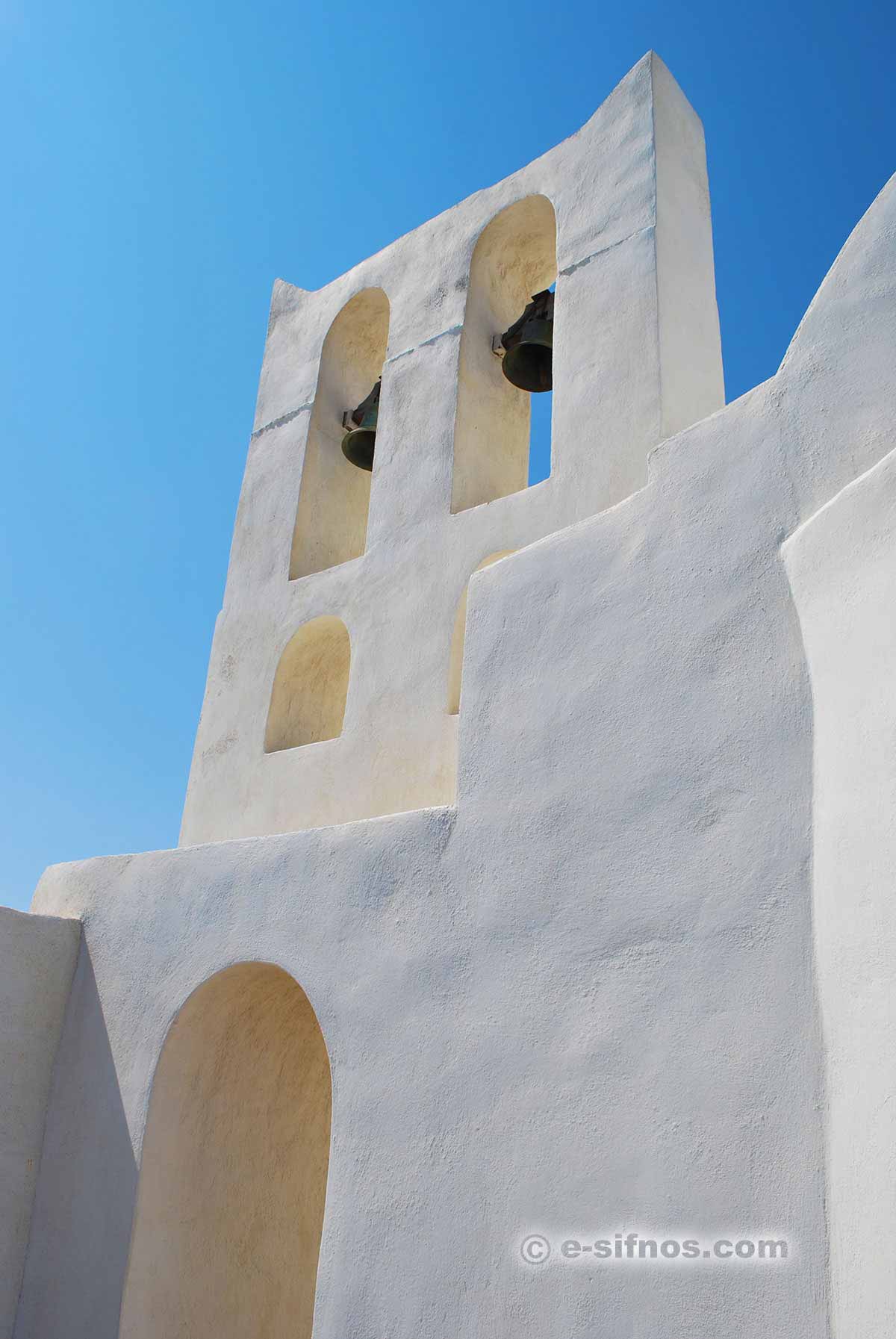 Una chiesa a Sifnos