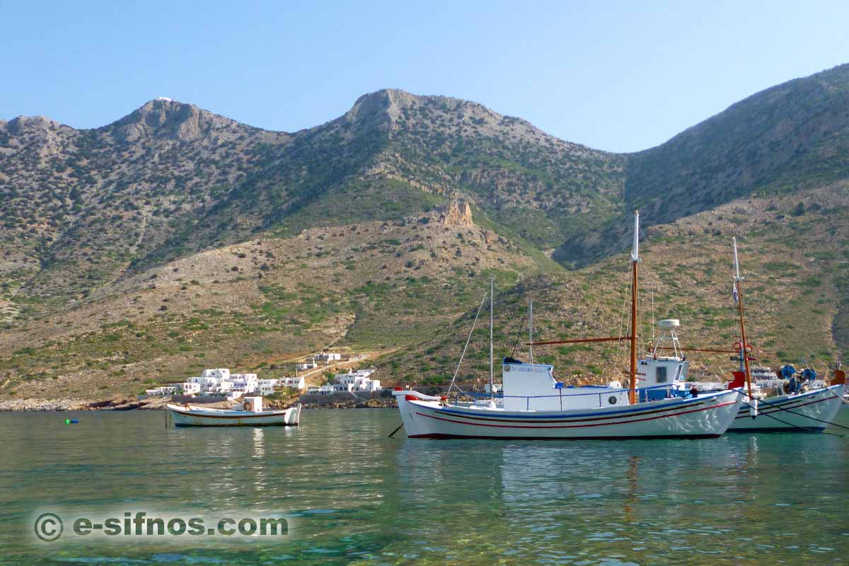 Barche da pesca tradizionali a Kamares
