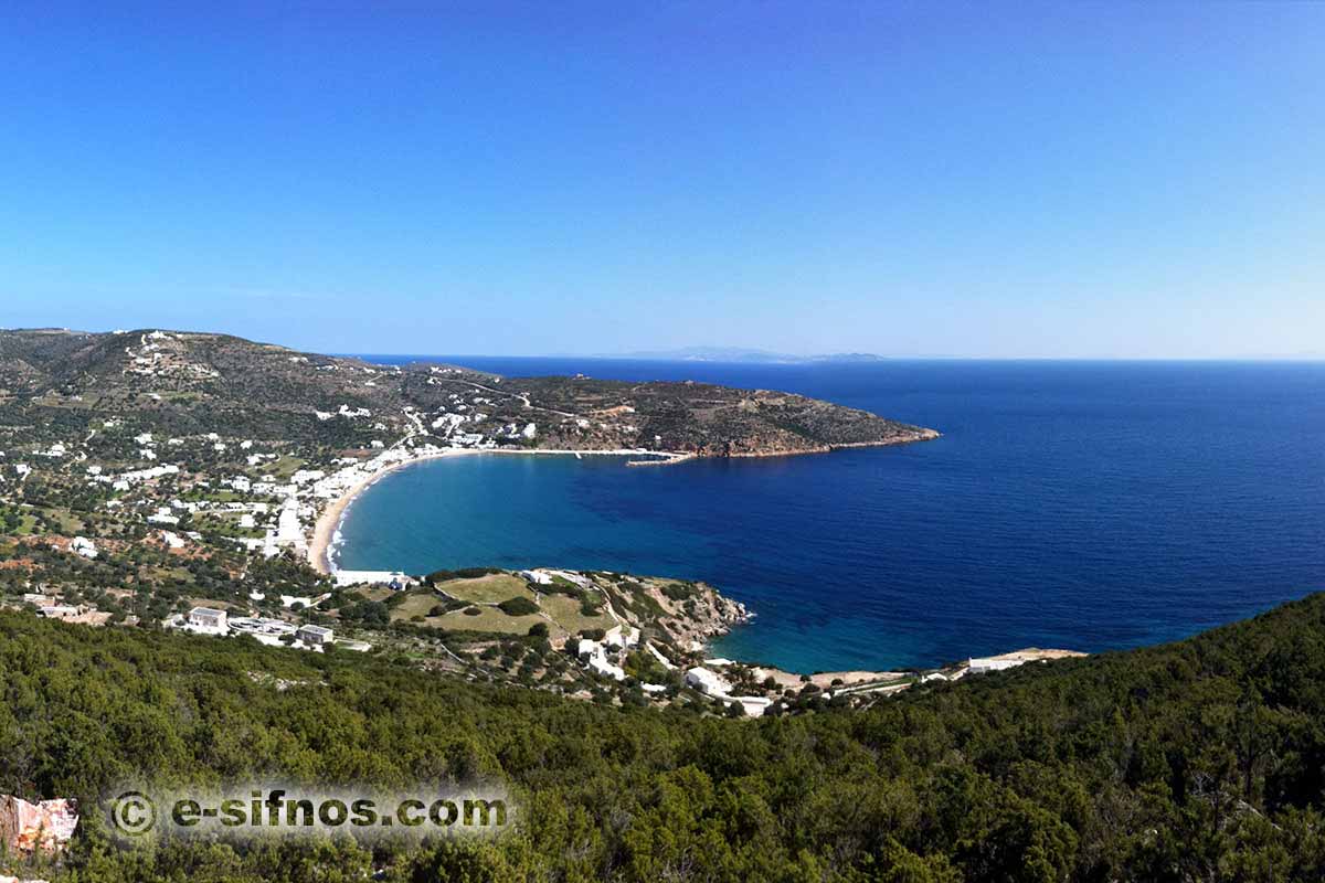 Il golfo di Platis Gialos